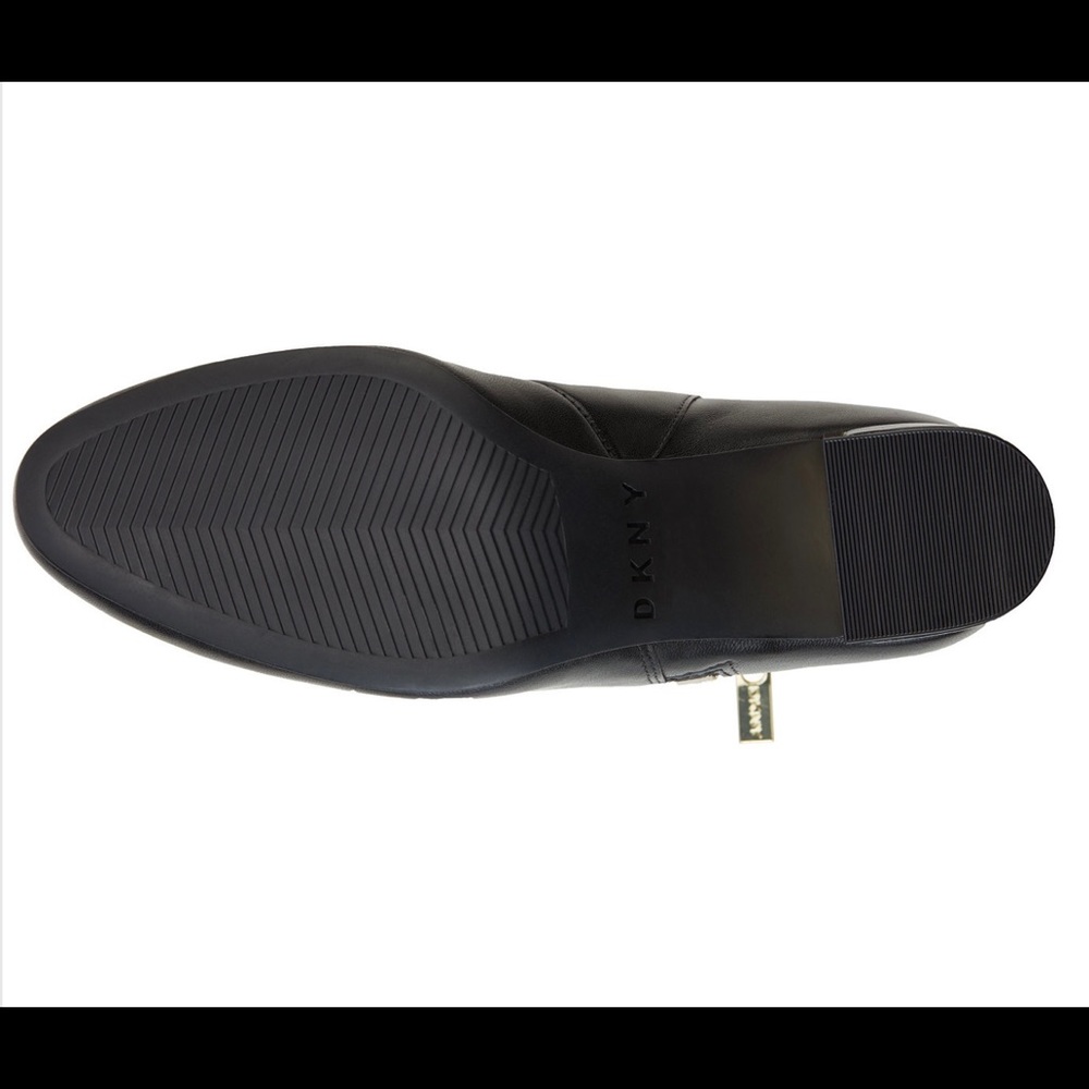 🛑Sold 🛑DKNY Crosbi Booties (Never worn) - Picture 5 of 5
